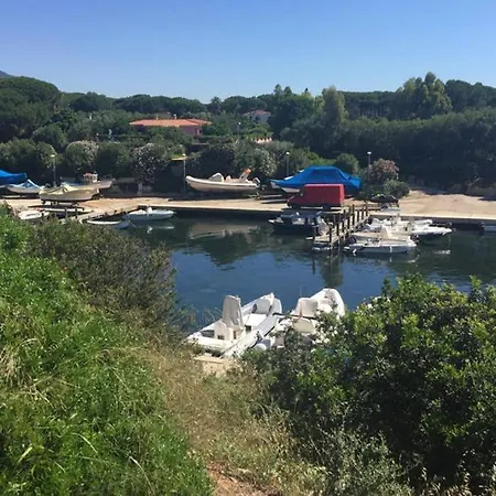 بيت للعطل Accogliente Casetta A Calaverde, Pula. بولا